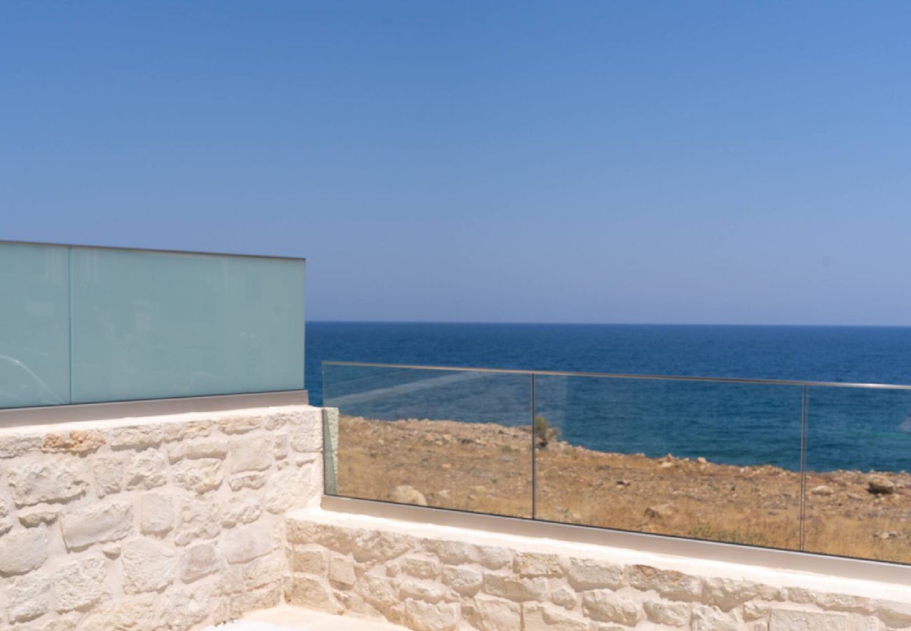 House in Panormo - Fortuna Suite, Coastline Retreat