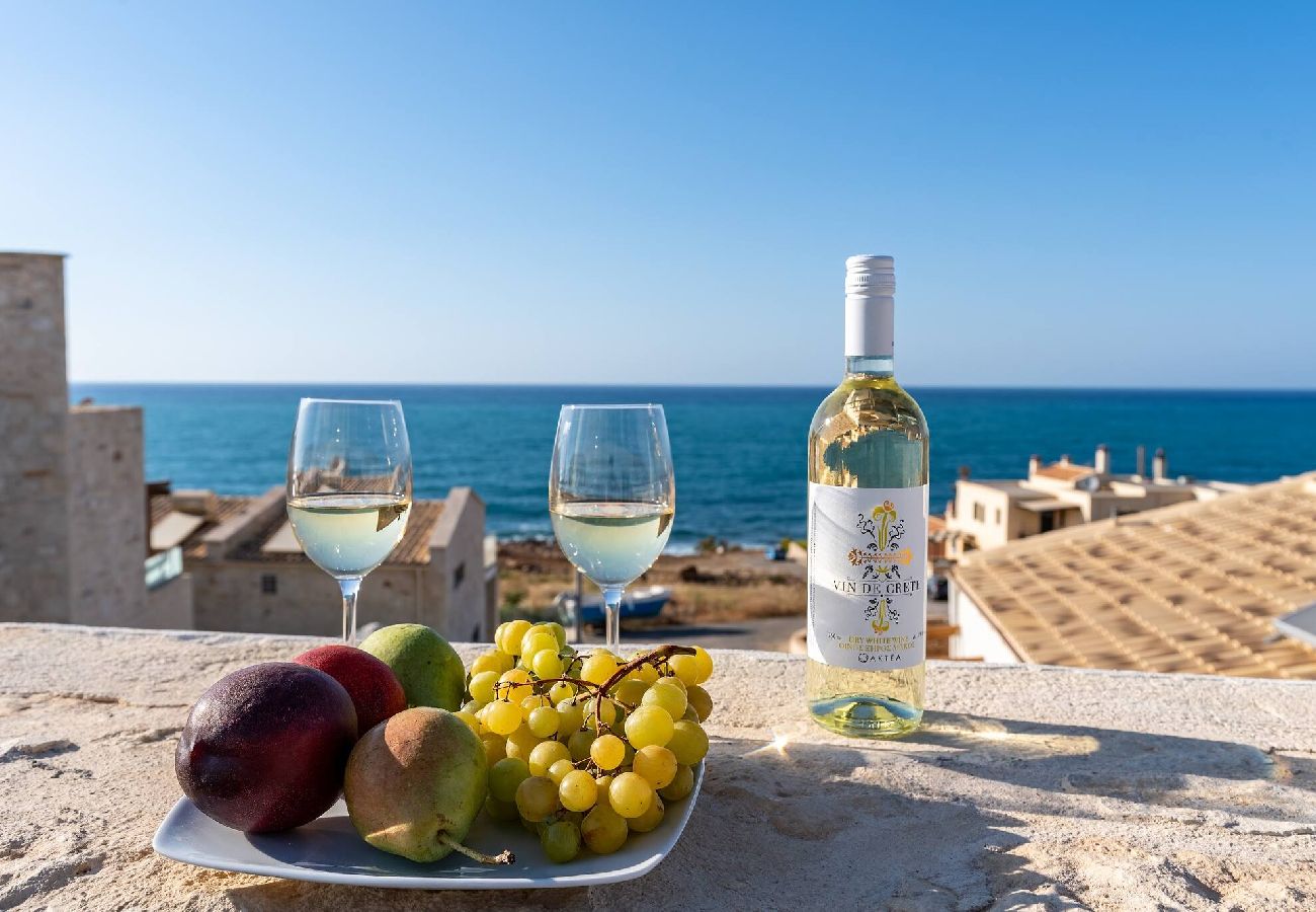 House in Panormo - Lyra Suite