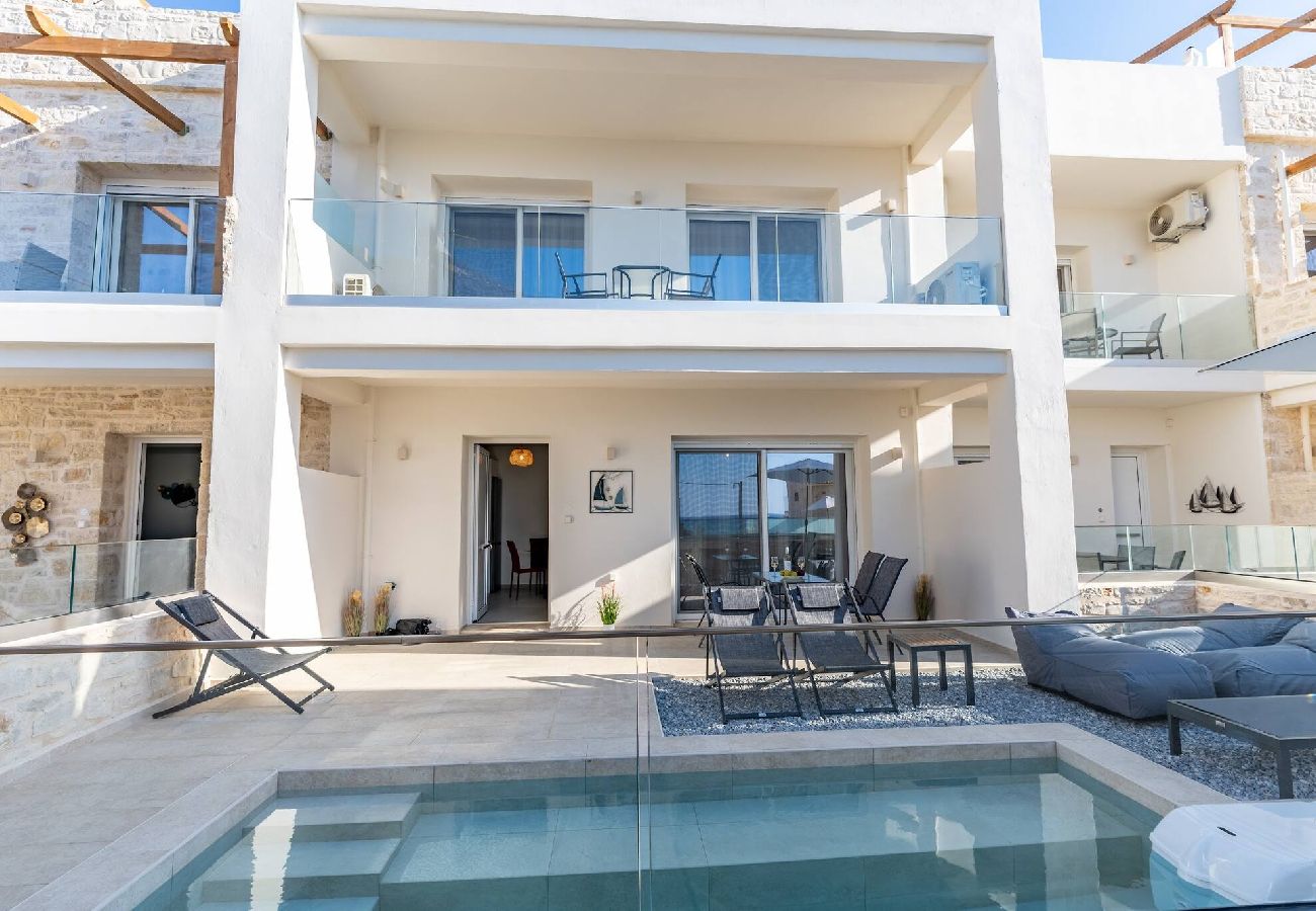 House in Panormo - Lyra Suite