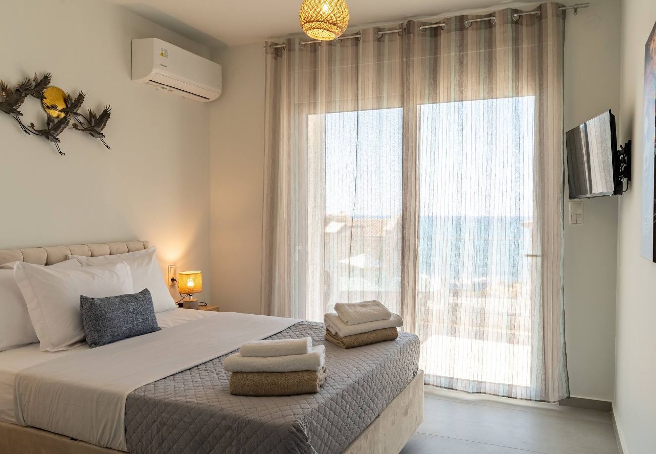 House in Panormo - Lyra Suite