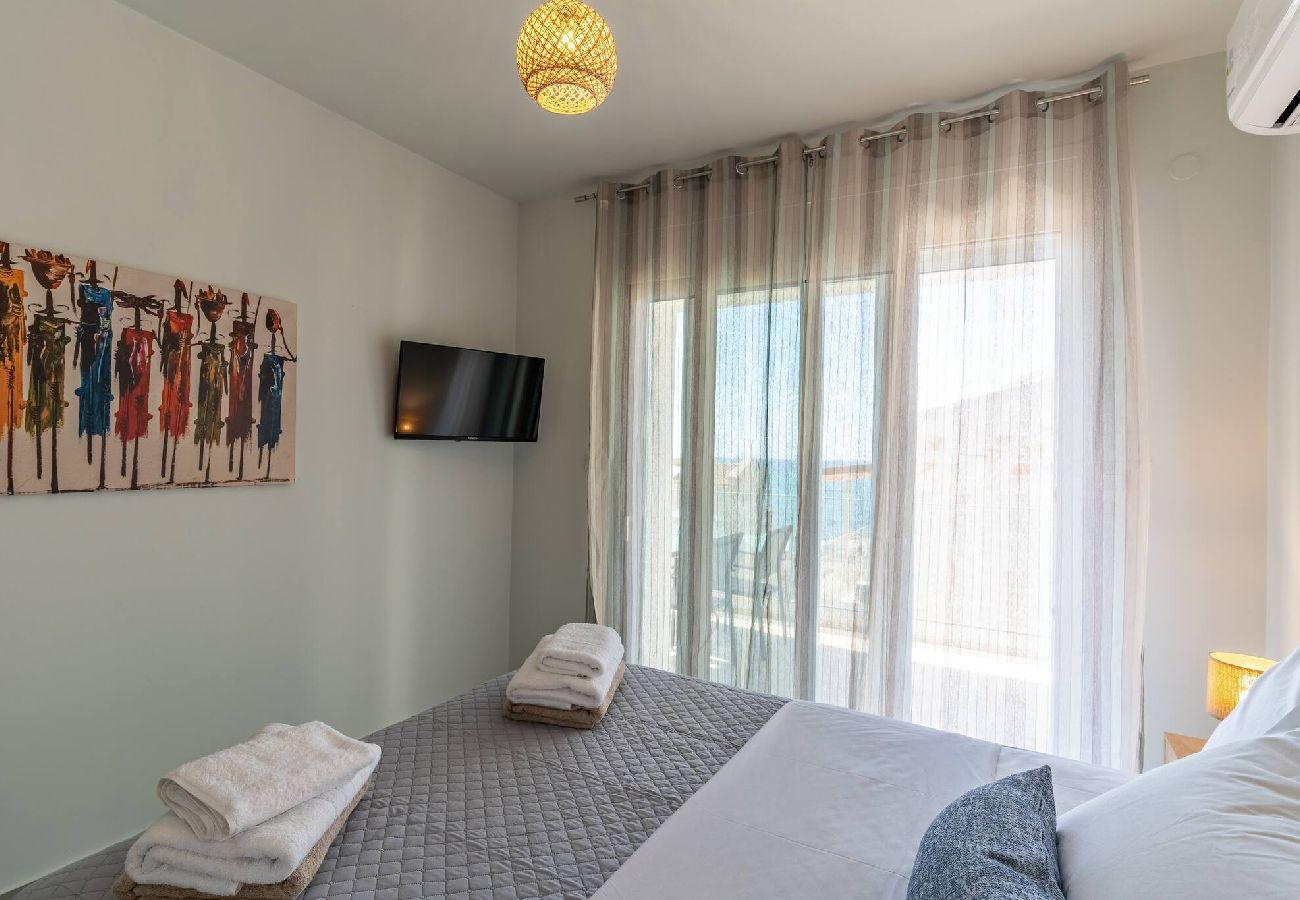 House in Panormo - Lyra Suite