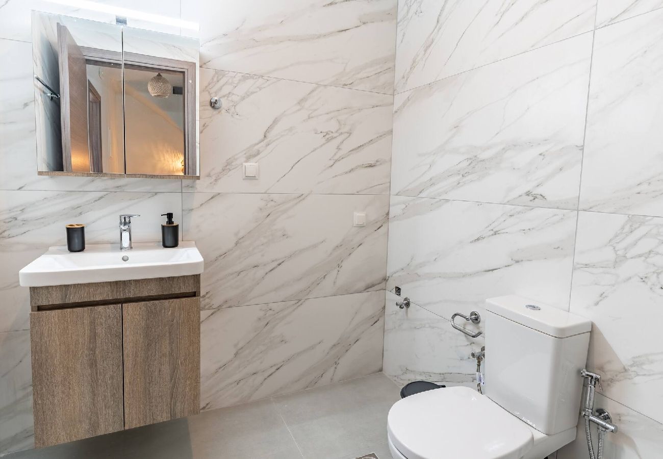 House in Panormo - Lyra Suite