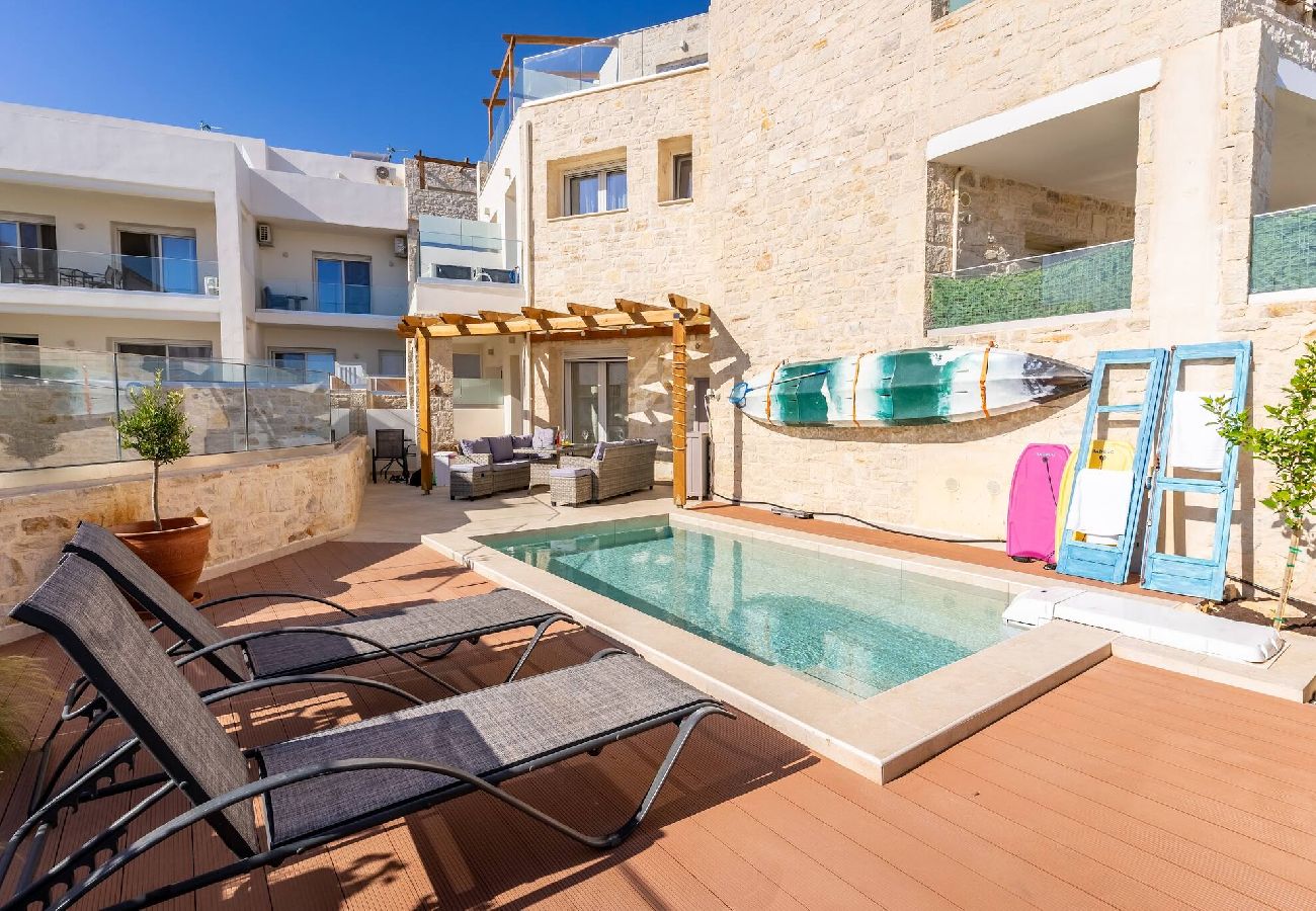 House in Panormo - Tique Suite