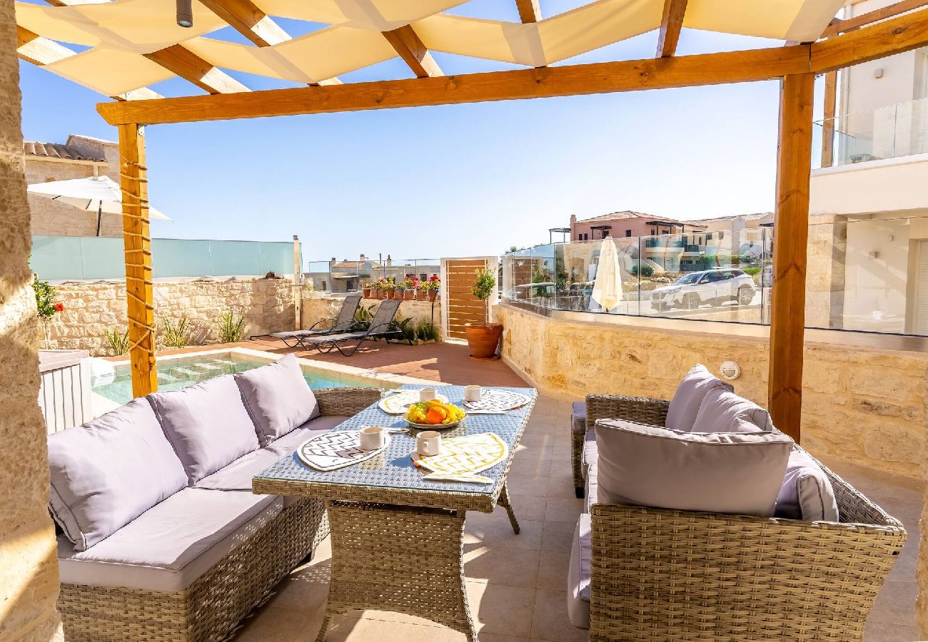 House in Panormo - Tique Suite