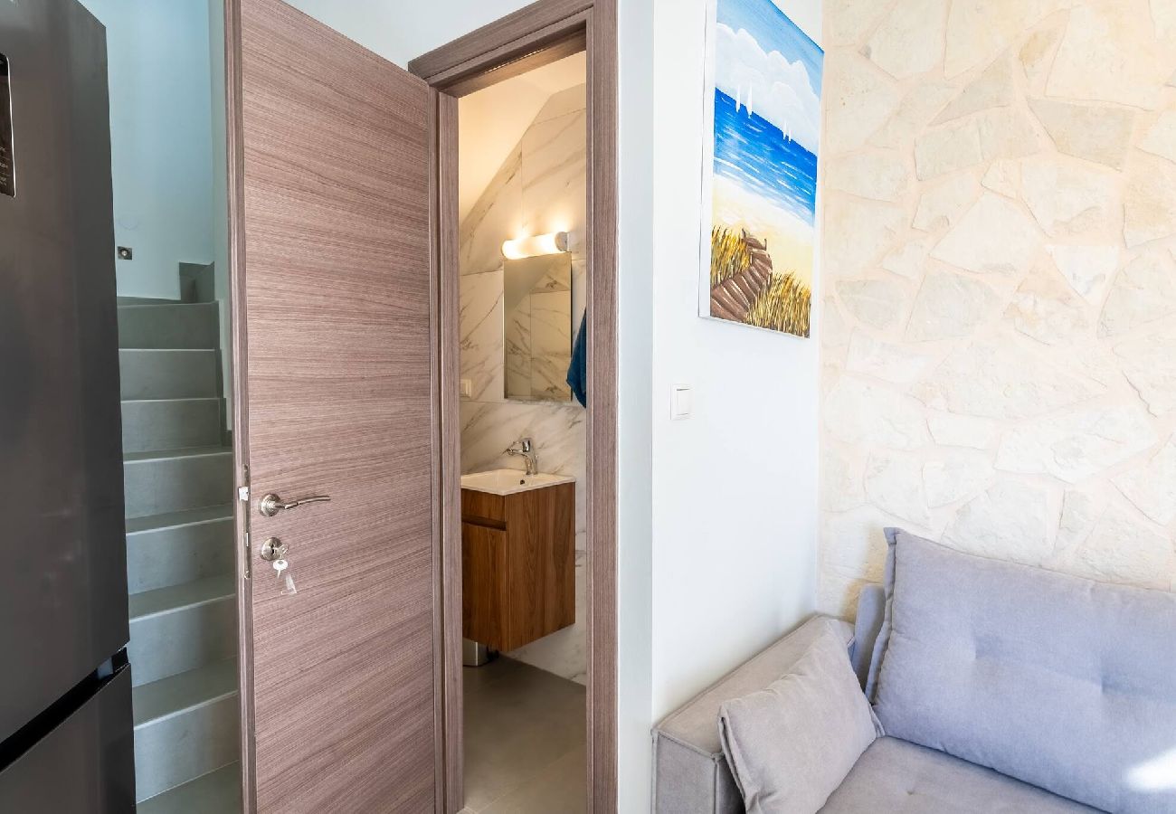 House in Panormo - Tique Suite