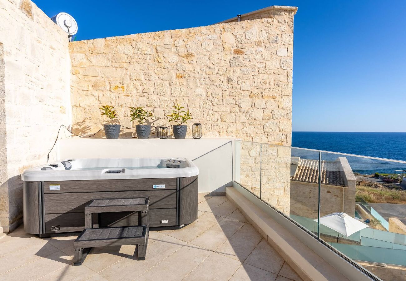 House in Panormo - Tique Suite