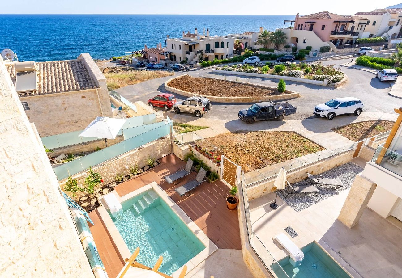 House in Panormo - Tique Suite