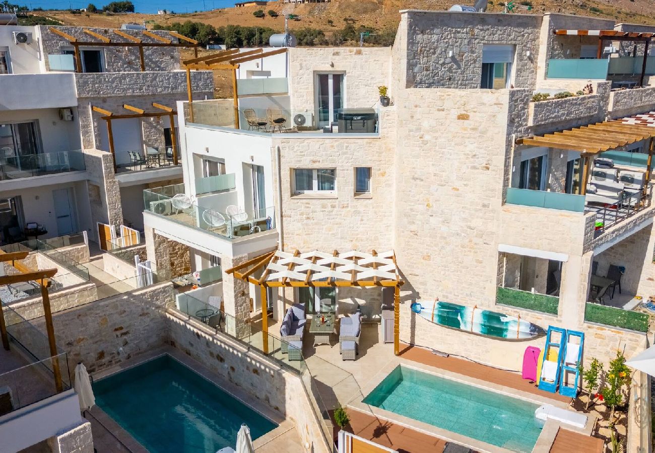 House in Panormo - Tique Suite