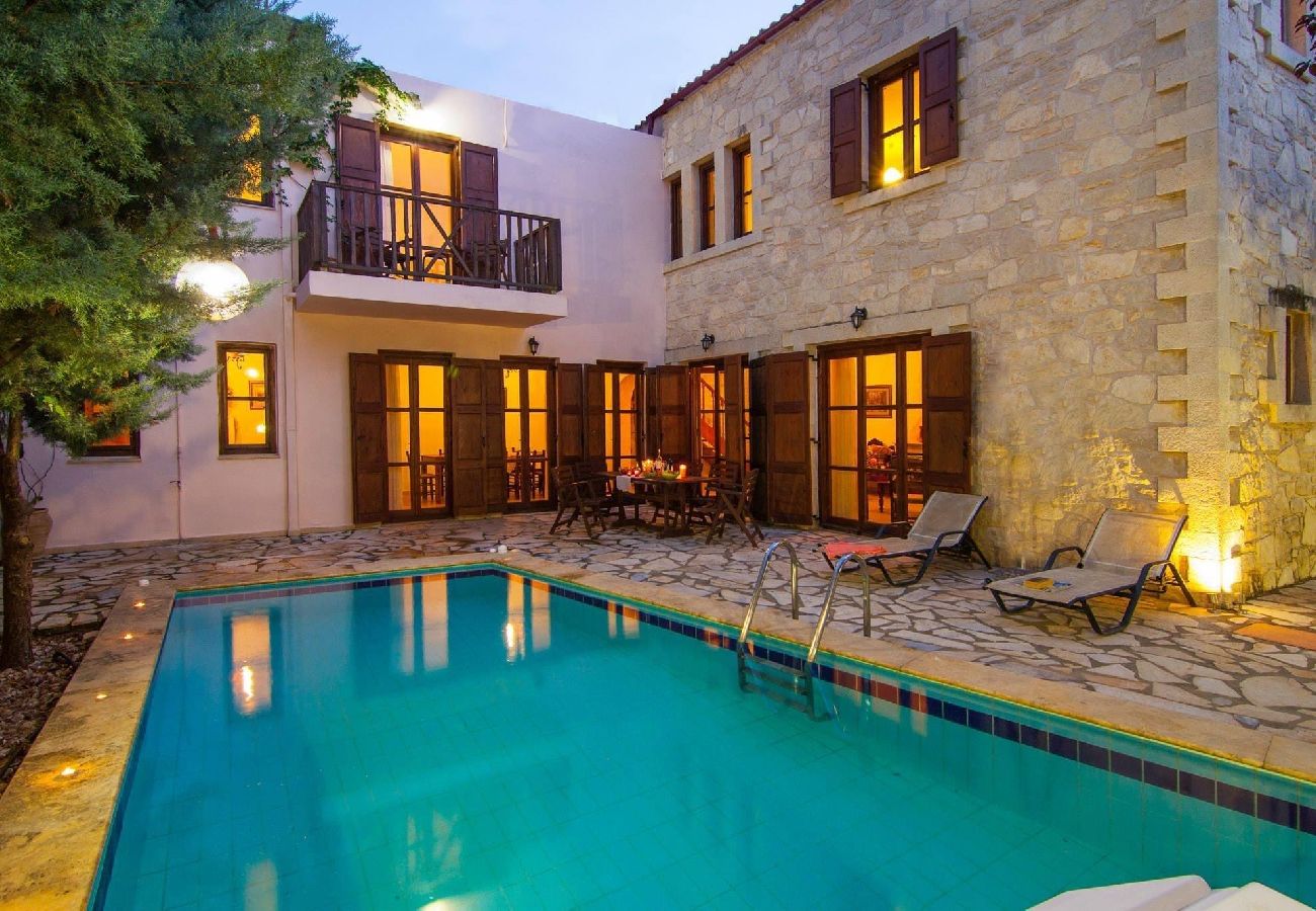 Villa in Agios Mamas - Sarris Villa