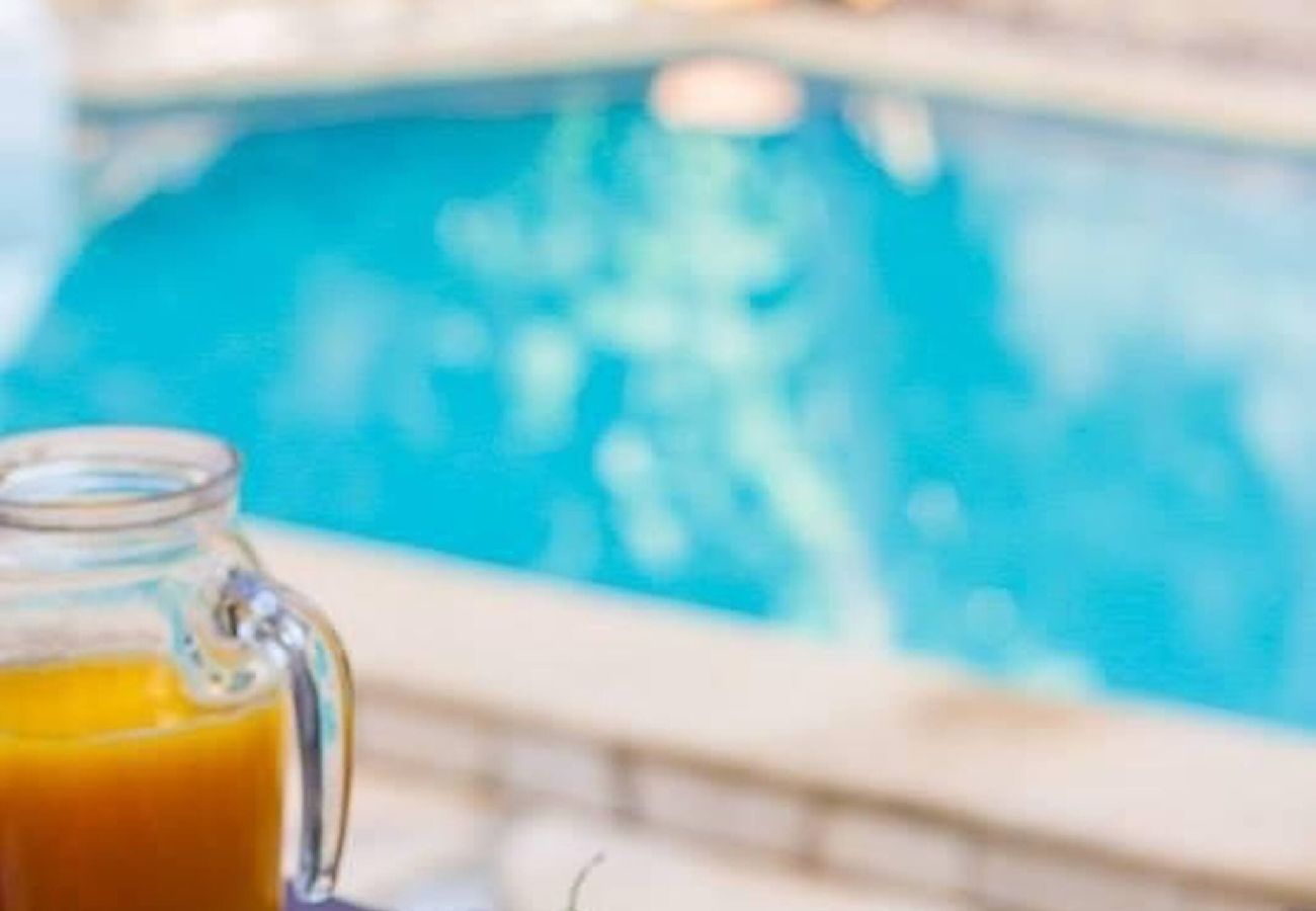 Villa in Agios Mamas - Sarris Villa