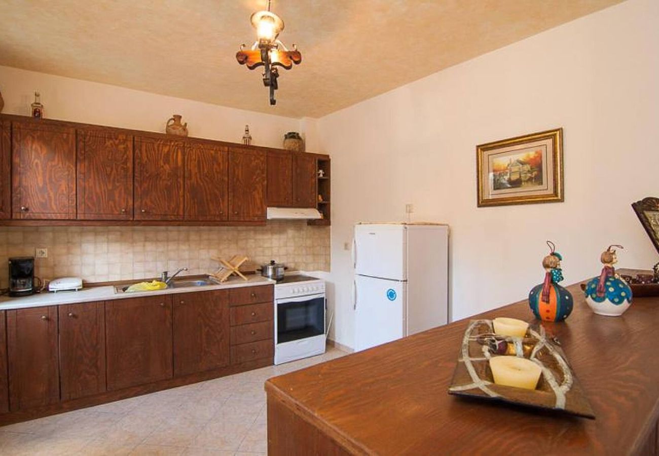 Villa in Agios Mamas - Sarris Villa