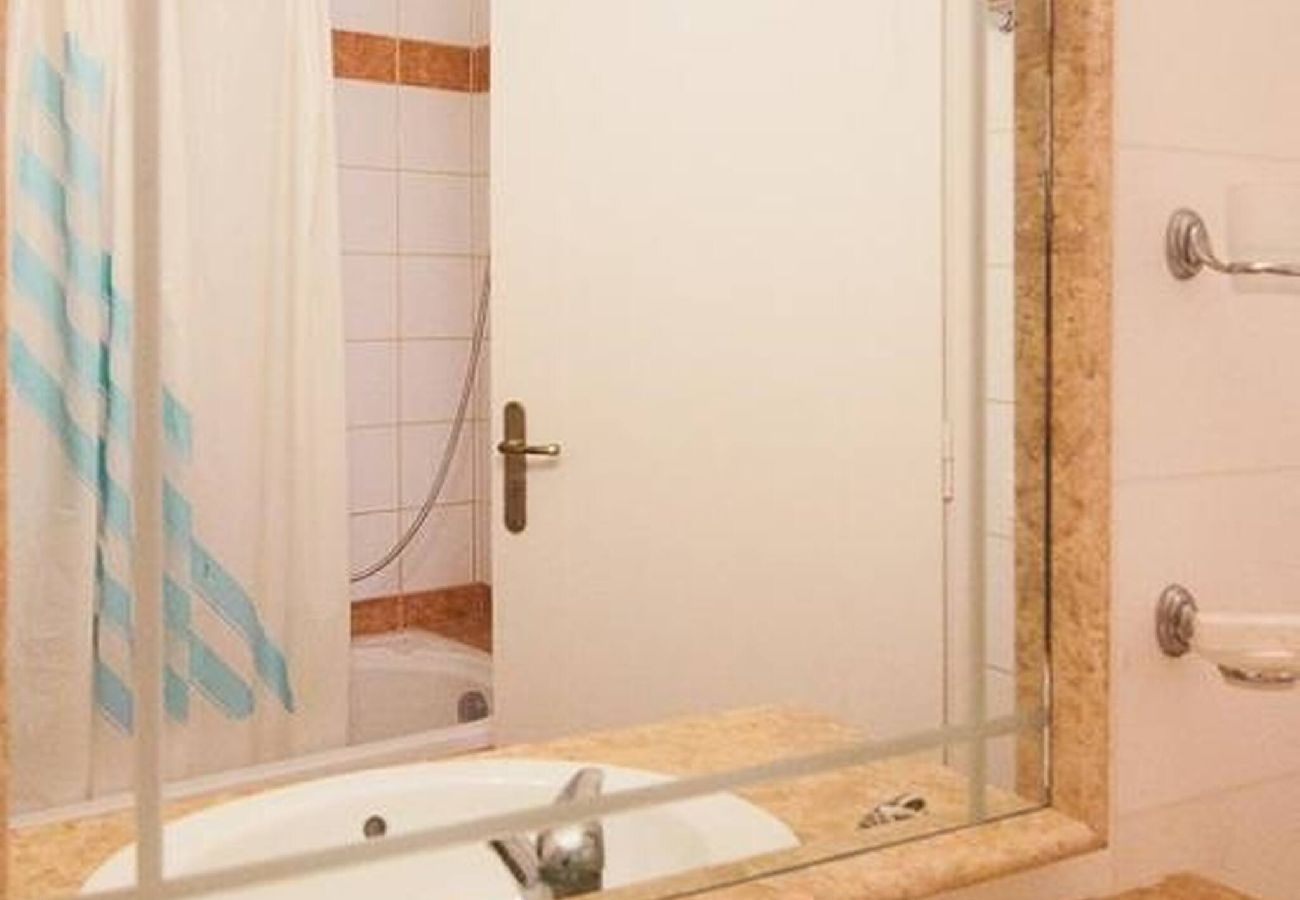 Villa in Agios Mamas - Sarris Villa