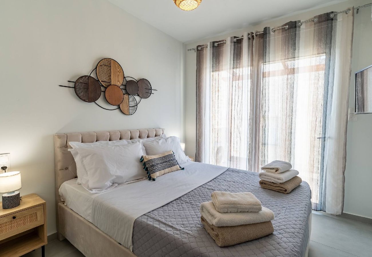 House in Panormo - Armonia Suite