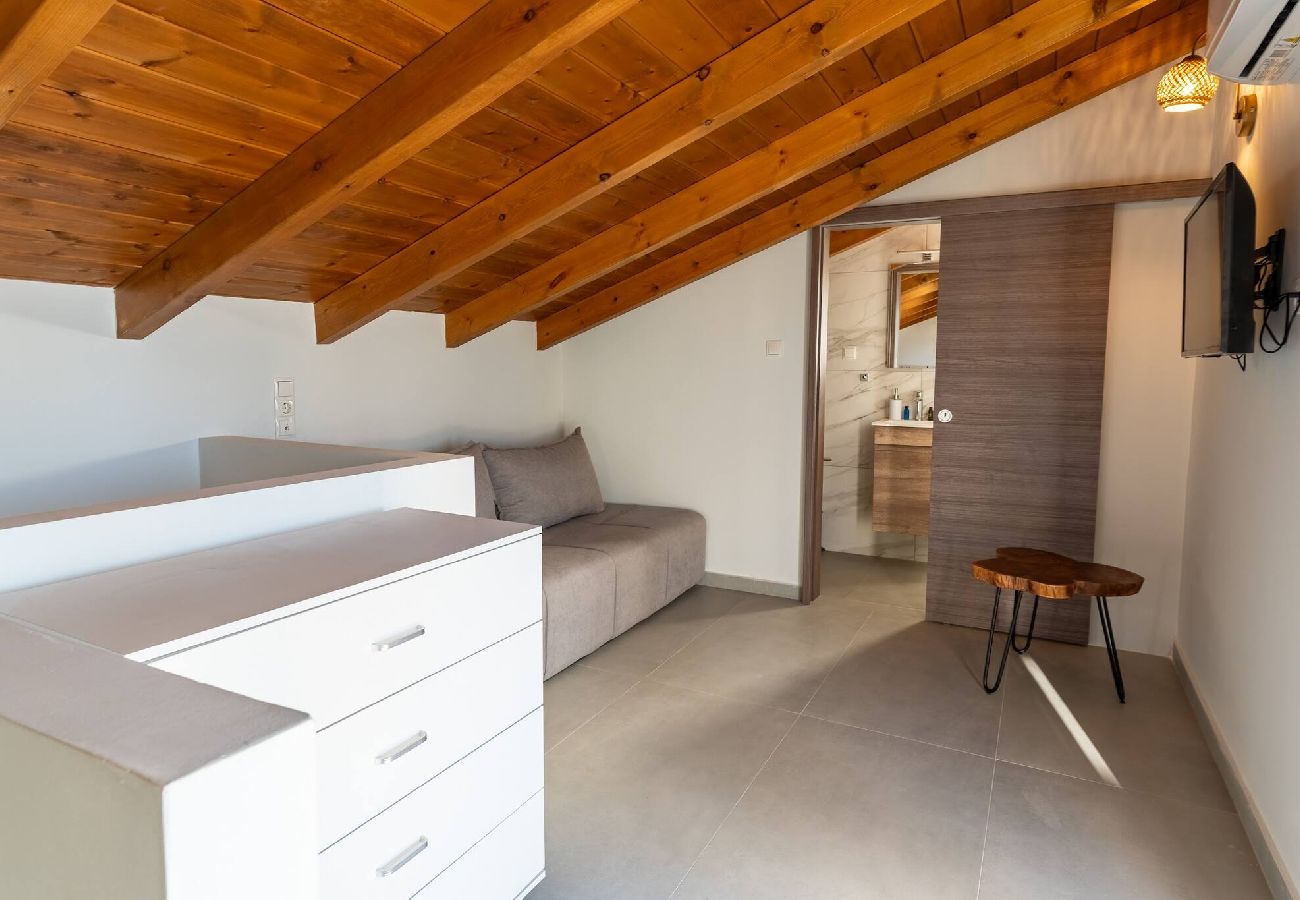 House in Panormo - Armonia Suite