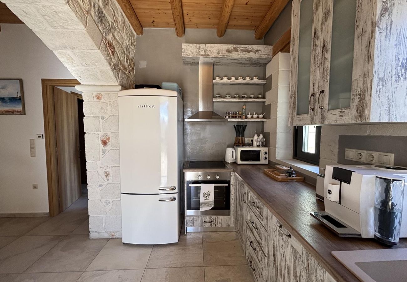 Villa in Vamos - MayaElisa Villa with Heated Pool, By Hellocrete