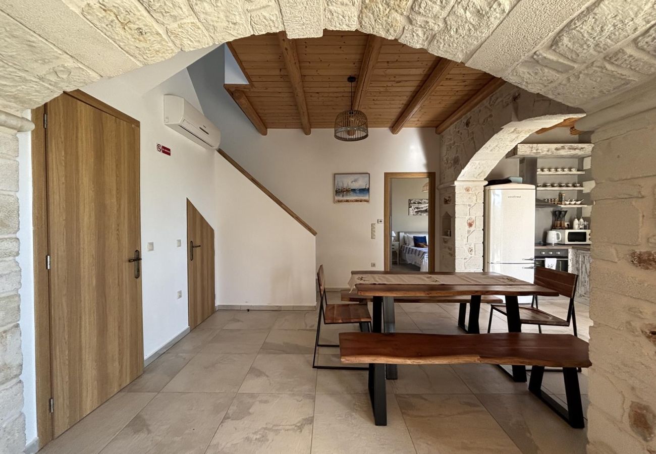 Villa in Vamos - MayaElisa Villa with Heated Pool, By Hellocrete