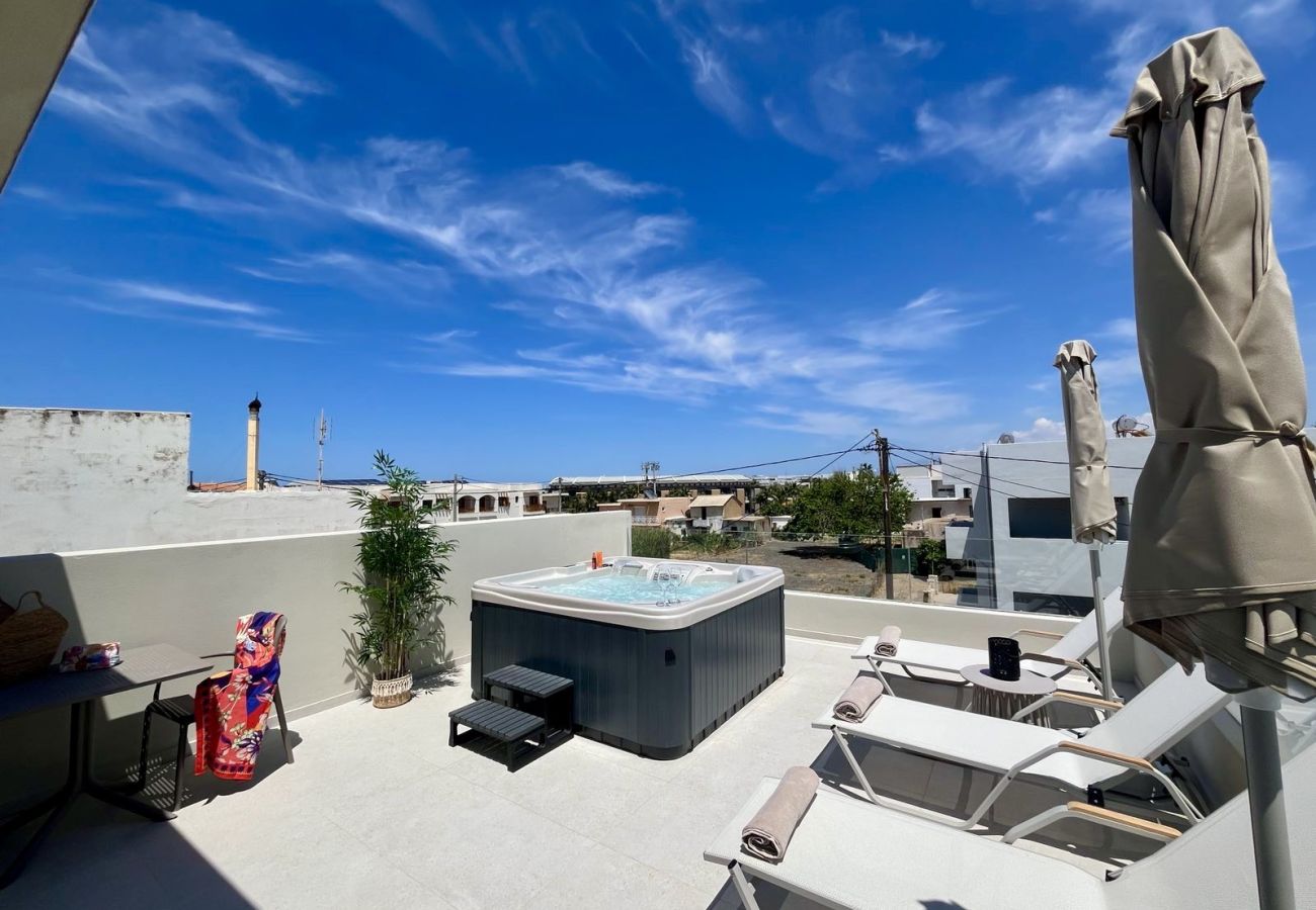House in Rethymno - Atlantis Homes 2, By Hellocrete