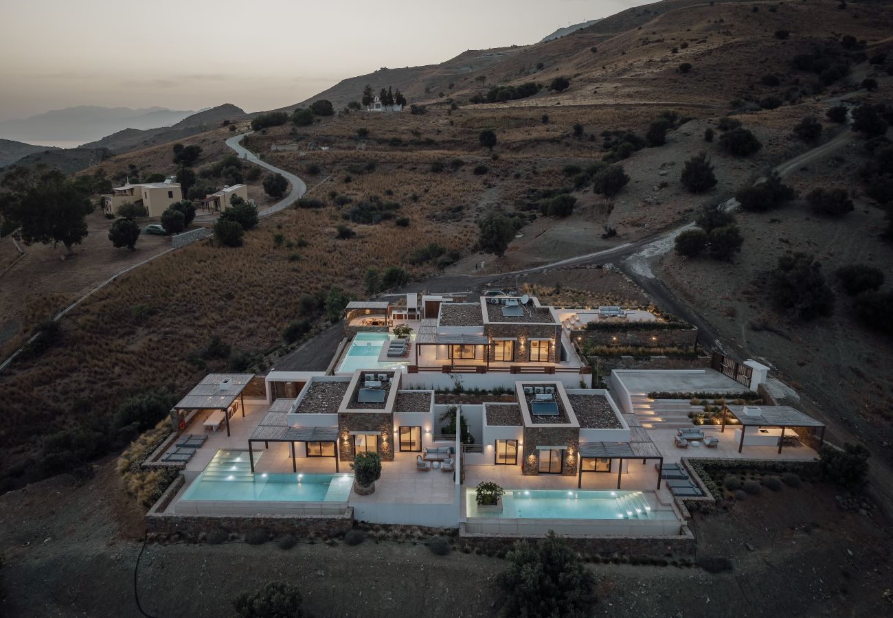 Villa in Saktouria - ArtOikia Villas, By Hellocrete
