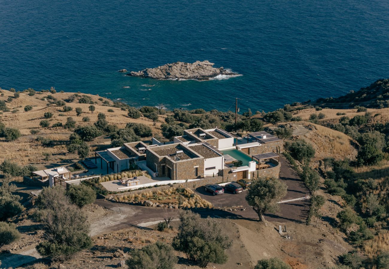 Villa in Saktouria - ArtOikia Villas, By Hellocrete