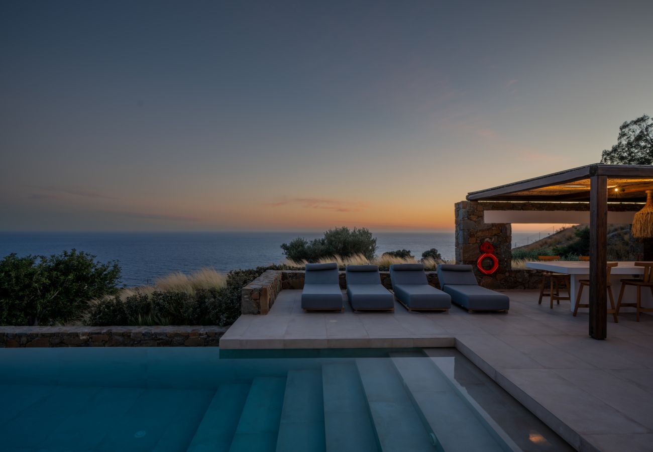 Villa in Saktouria - ArtOikia Villas, By Hellocrete