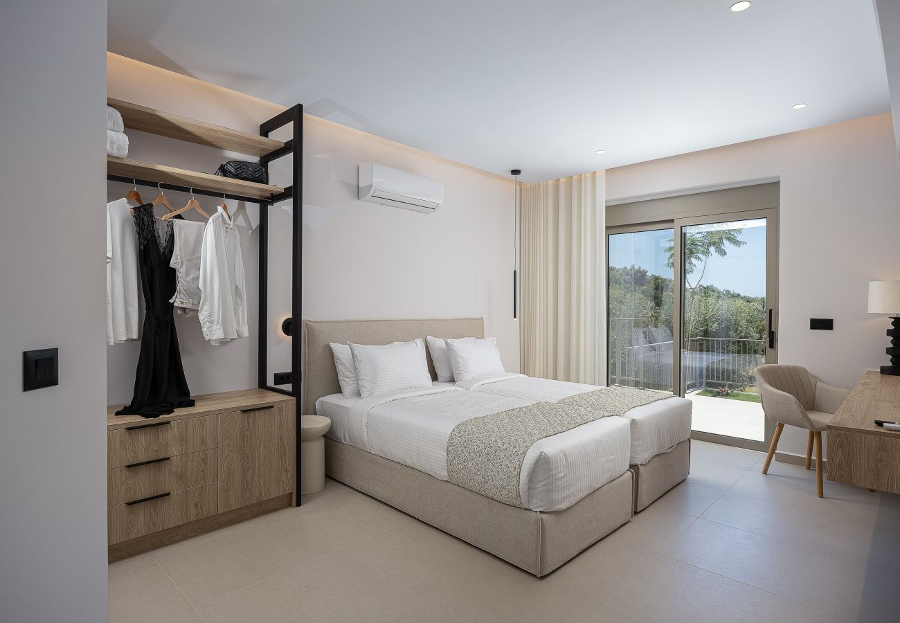 Villa in Agia Foteini - Mitatare Villas 1 - Evangelos, By Hellocrete
