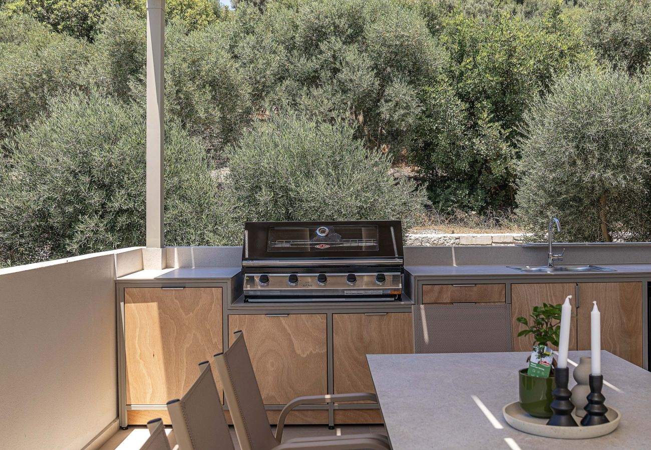 Villa in Agia Foteini - Mitatare Villas 1 - Evangelos, By Hellocrete