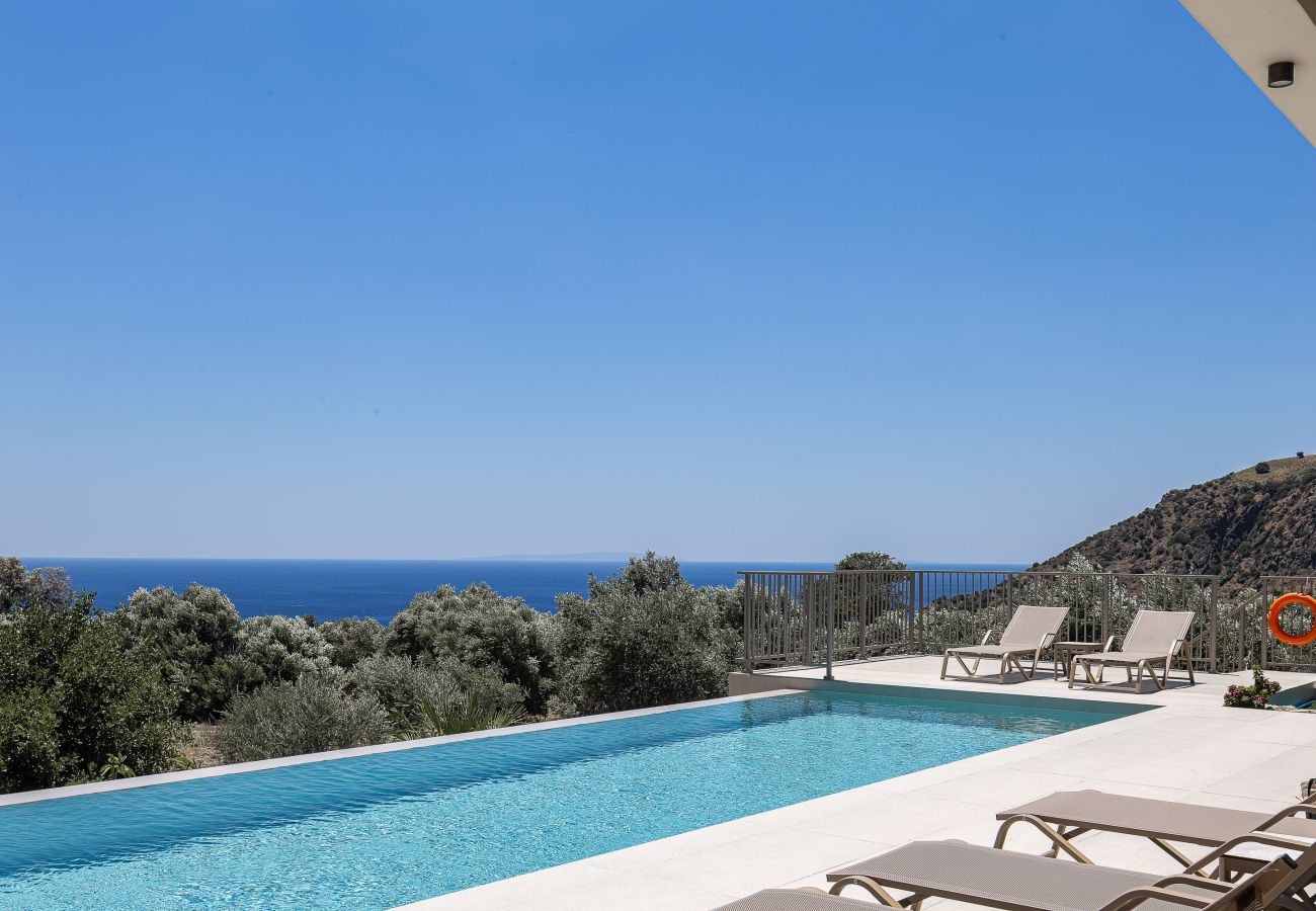Villa in Agia Foteini - Mitatare Villas 1 - Evangelos, By Hellocrete