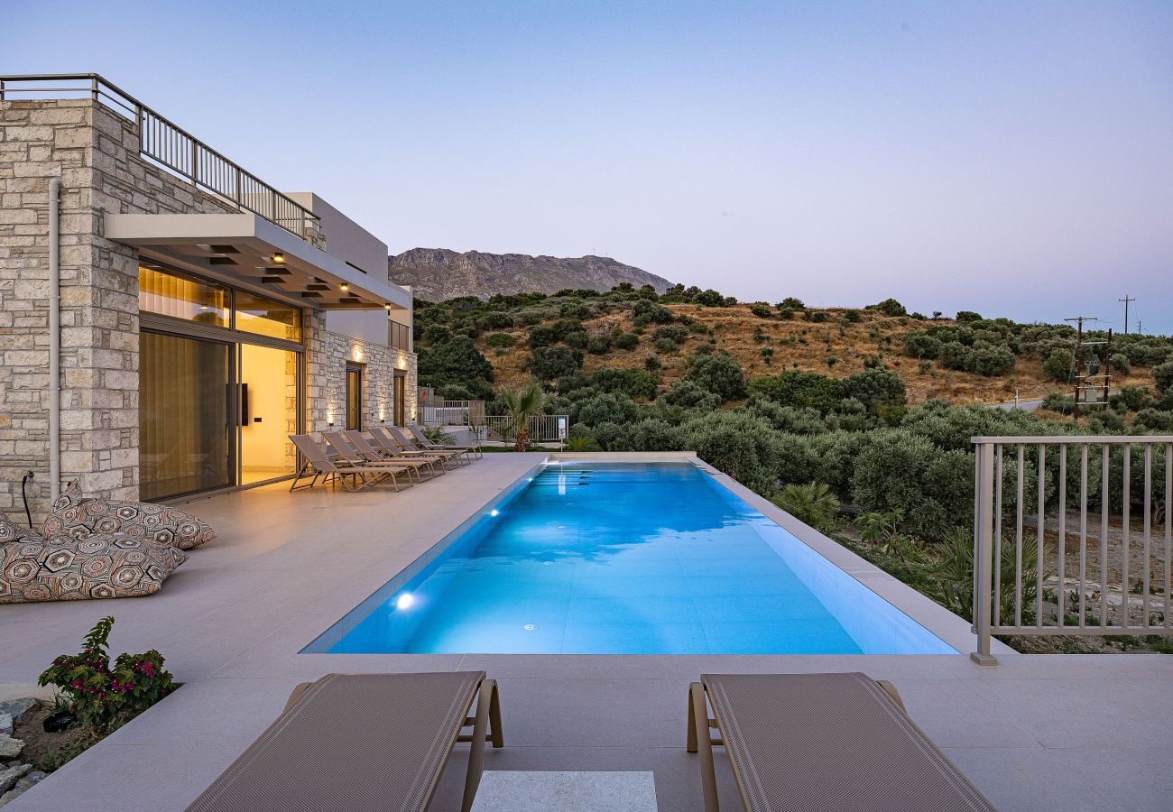 Villa in Agia Foteini - Mitatare Villas 1 - Evangelos, By Hellocrete