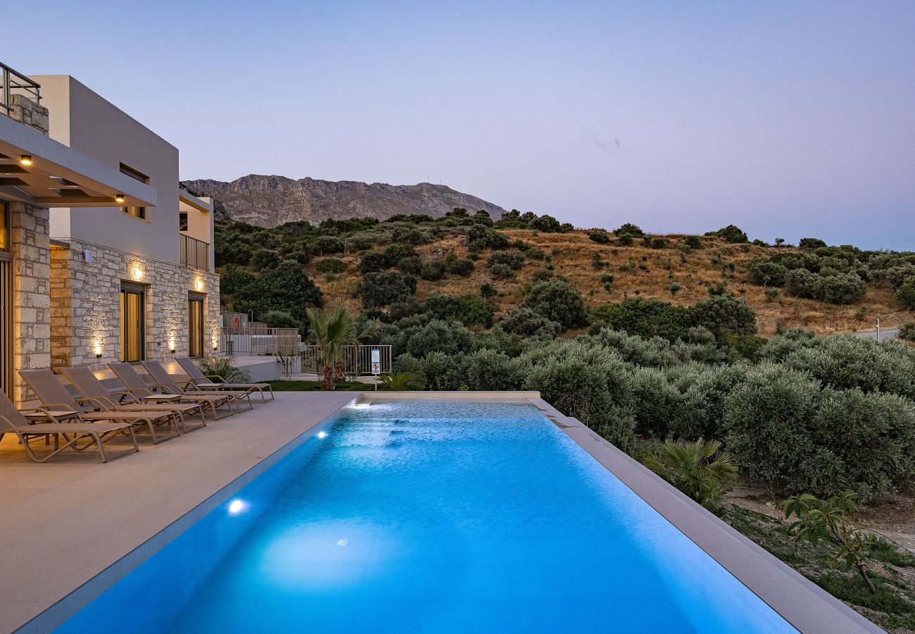 Villa in Agia Foteini - Mitatare Villas 1 - Evangelos, By Hellocrete