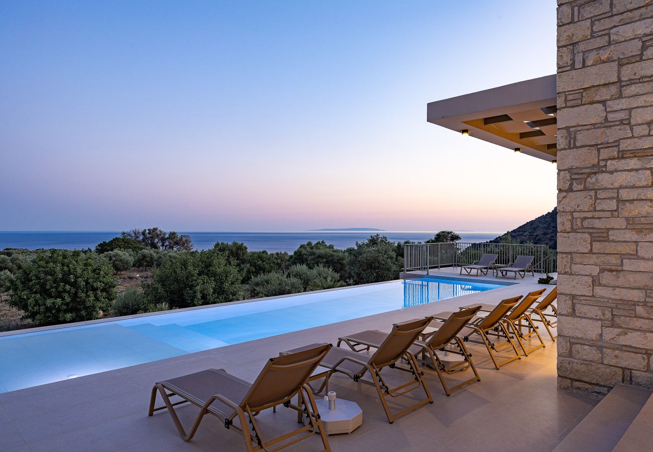 Villa in Agia Foteini - Mitatare Villas 1 - Evangelos, By Hellocrete