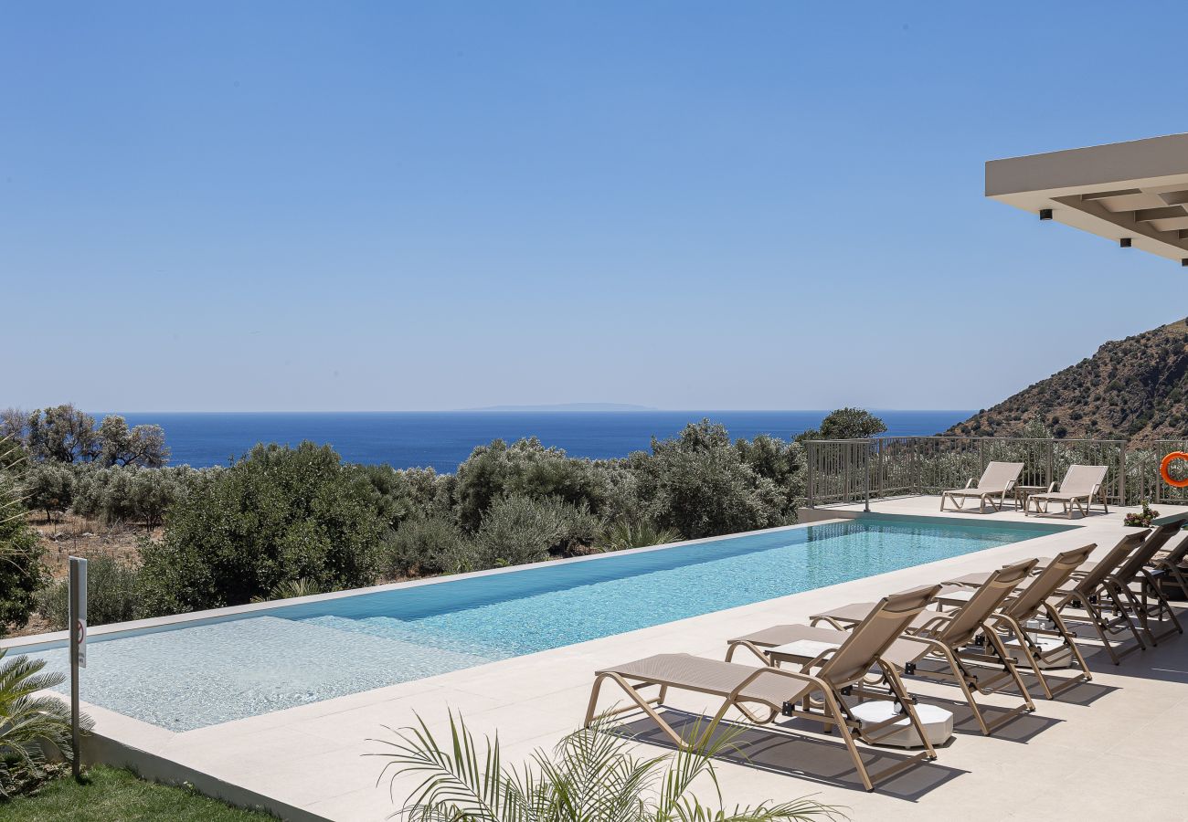 Villa in Agia Foteini - Mitatare Villas 1 - Evangelos, By Hellocrete