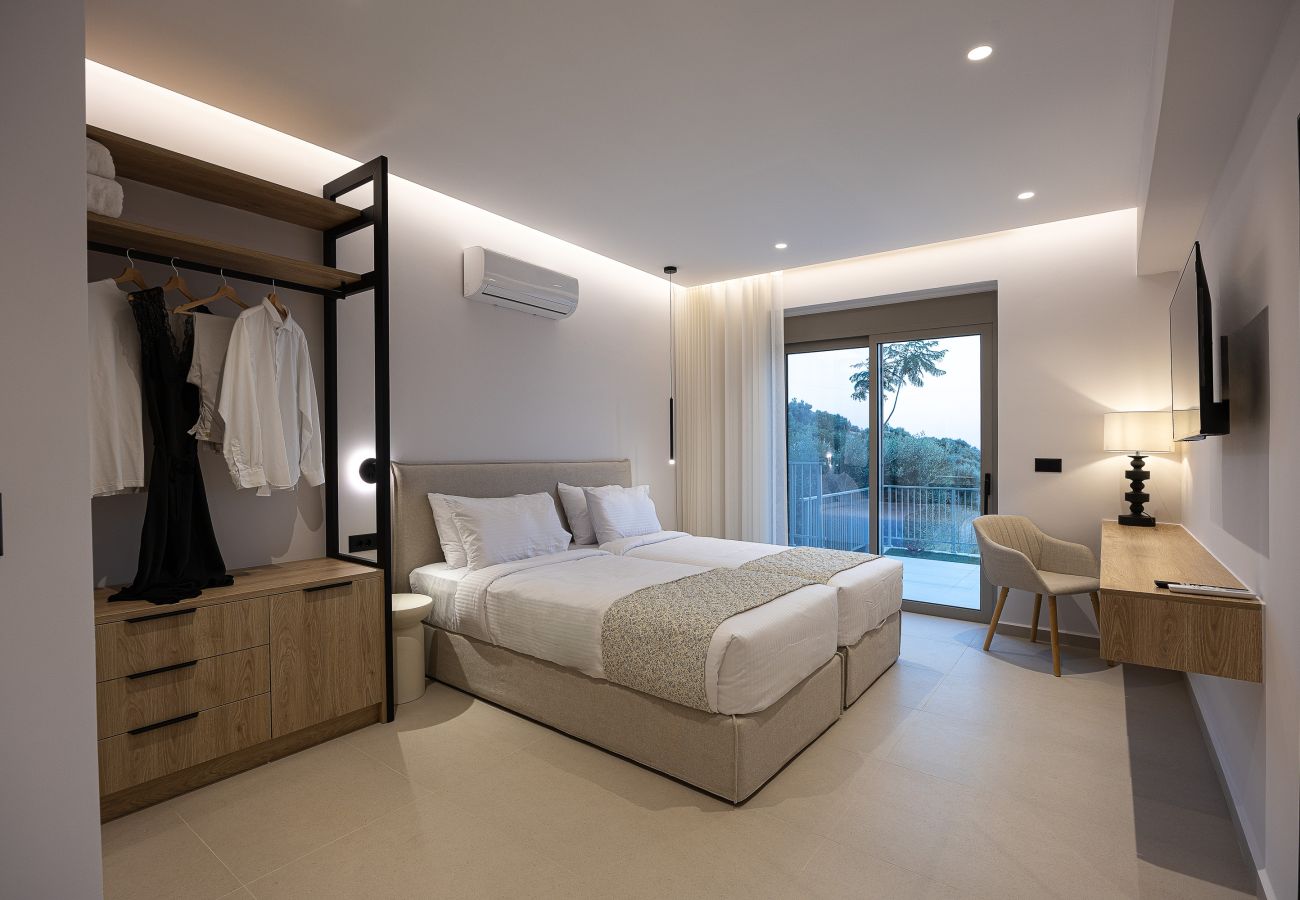 Villa in Agia Foteini - Mitatare Villas 2 - Evgenia, By Hellocrete