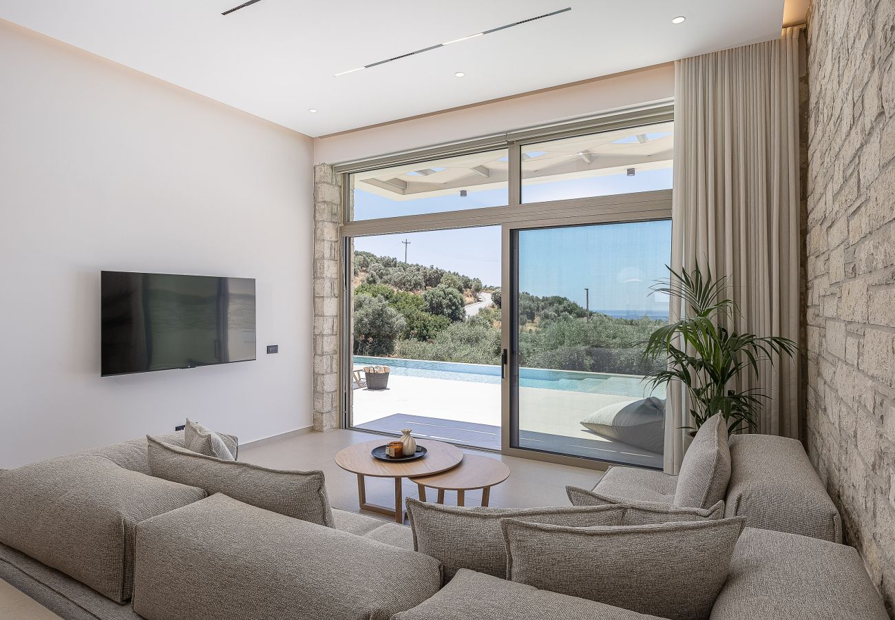 Villa in Agia Foteini - Mitatare Villas 2 - Evgenia, By Hellocrete