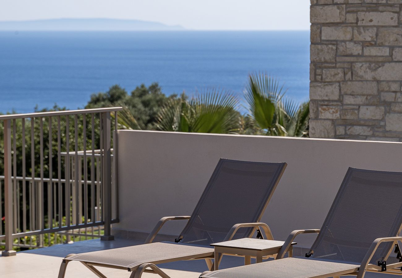 Villa in Agia Foteini - Mitatare Villas 2 - Evgenia, By Hellocrete
