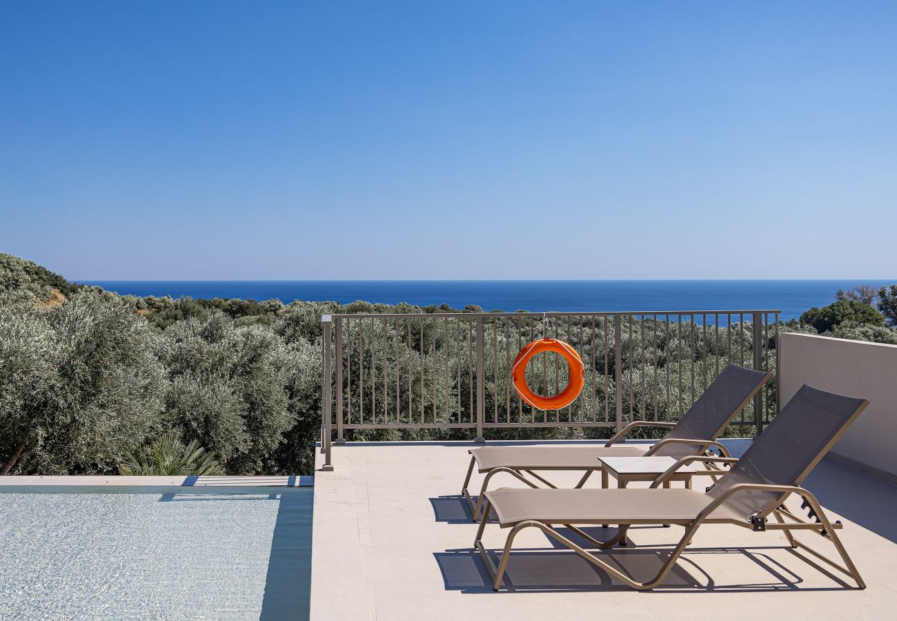 Villa in Agia Foteini - Mitatare Villas 2 - Evgenia, By Hellocrete