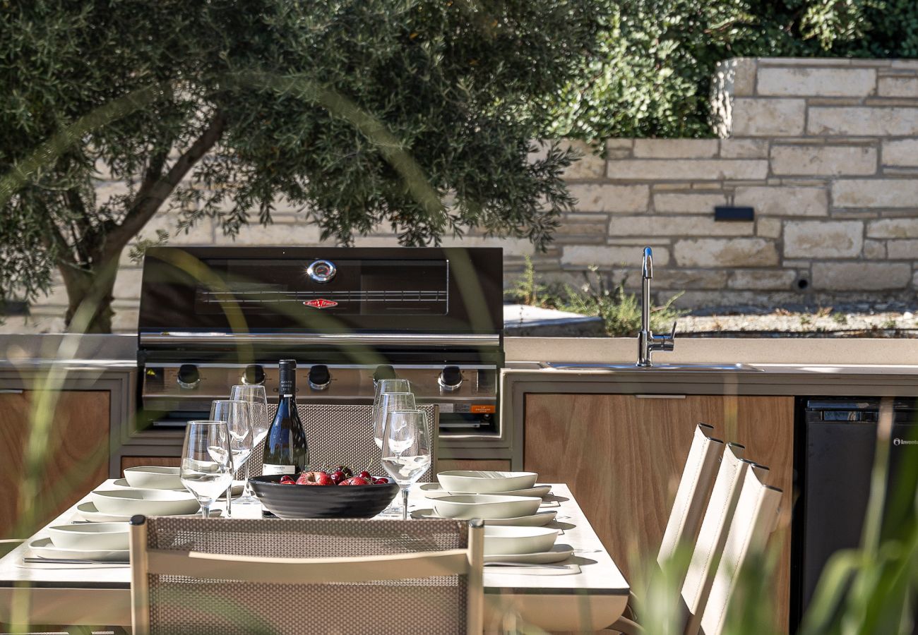 Villa in Agia Foteini - Mitatare Villas 2 - Evgenia, By Hellocrete