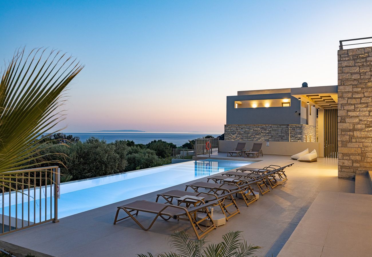 Villa in Agia Foteini - Mitatare Villas 2 - Evgenia, By Hellocrete