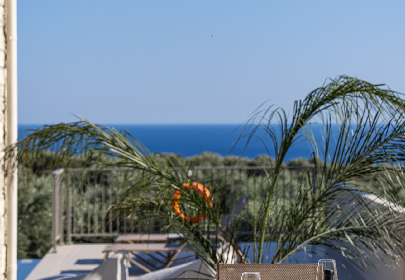 Villa in Agia Foteini - Mitatare Villas 2 - Evgenia, By Hellocrete