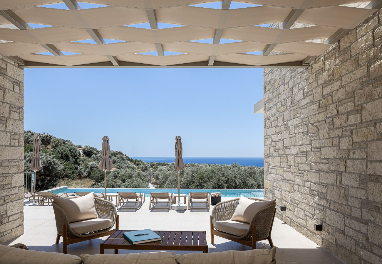 Villa in Agia Foteini - Mitatare Villas 2 - Evgenia, By Hellocrete