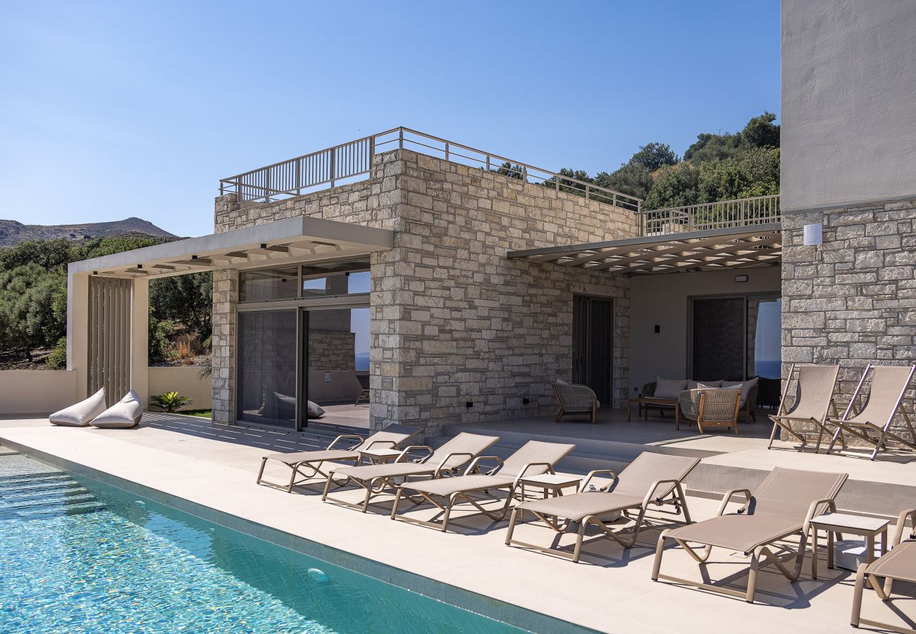 Villa in Agia Foteini - Mitatare Villas 2 - Evgenia, By Hellocrete