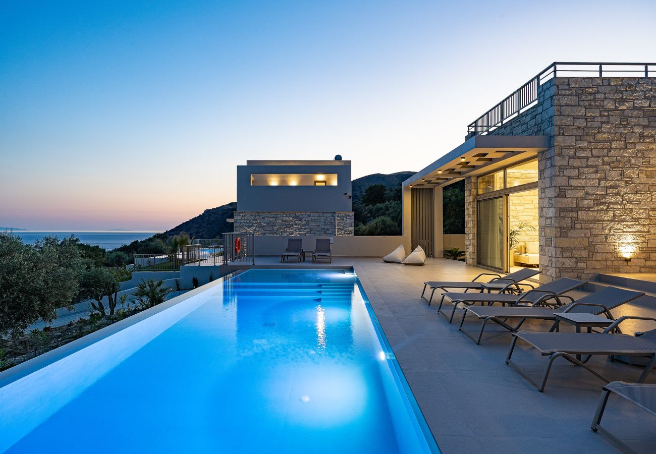 Villa in Agia Foteini - Mitatare Villas 2 - Evgenia, By Hellocrete