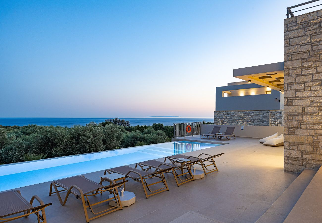Villa in Agia Foteini - Mitatare Villas 2 - Evgenia, By Hellocrete