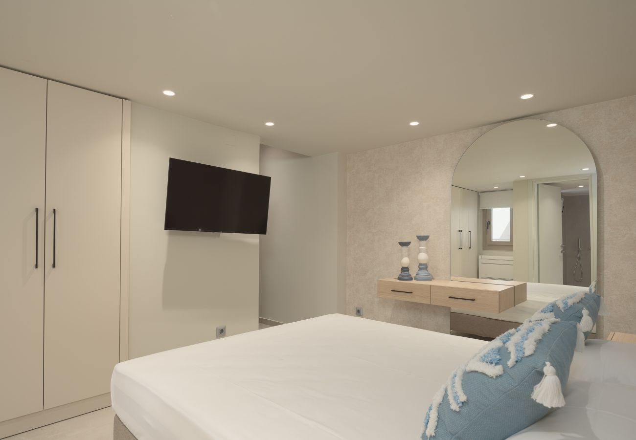 Apartment in Rethymno - Infinity Suites 1, By Hellocrete