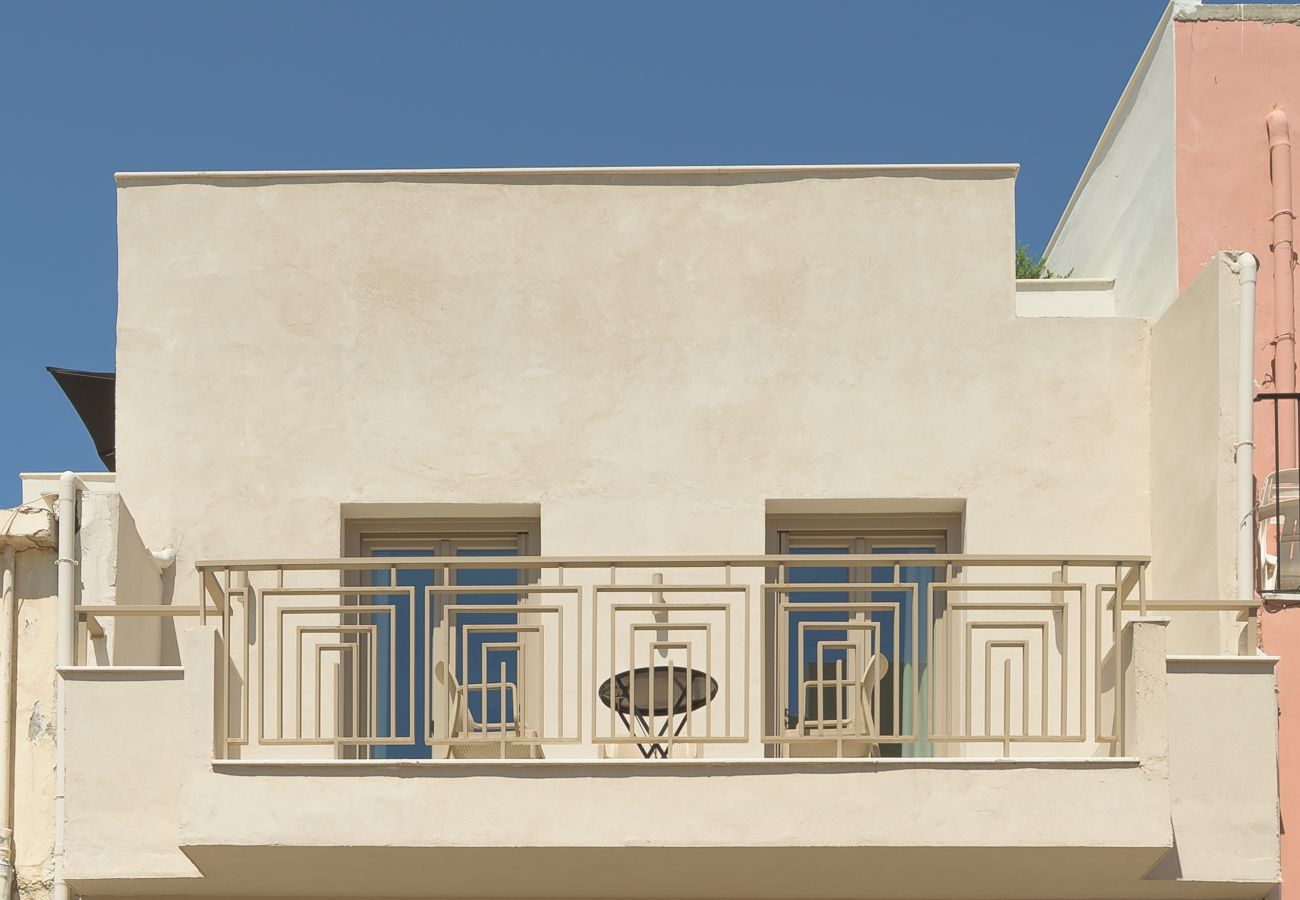Apartment in Rethymno - Infinity Suites 2, By Hellocrete