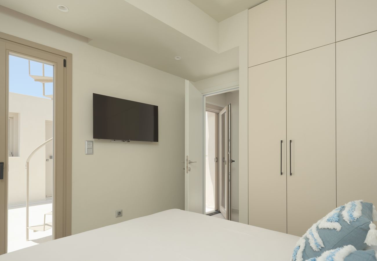 Apartment in Rethymno - Infinity Suites 2, By Hellocrete
