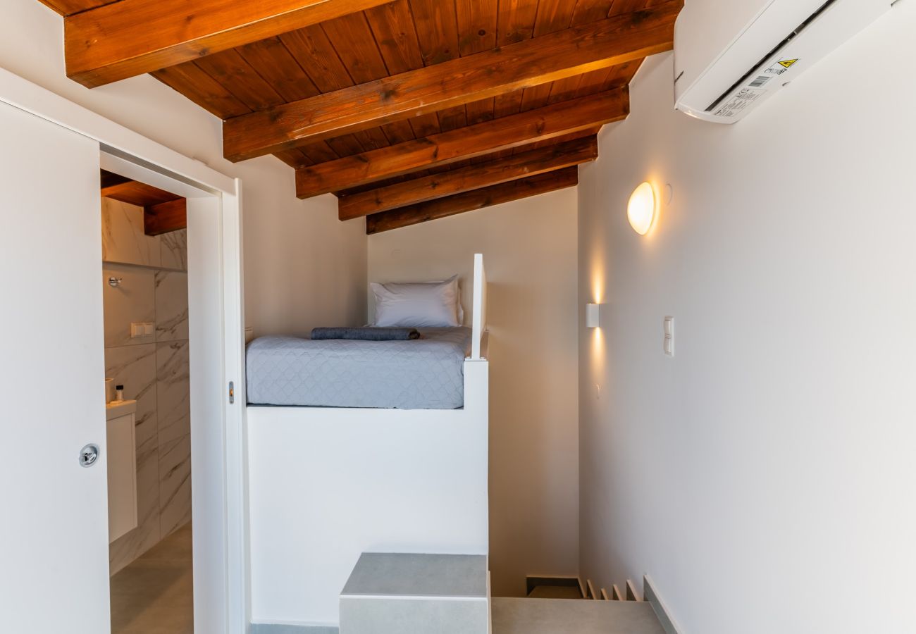 House in Panormo - Korina Seaside Suite