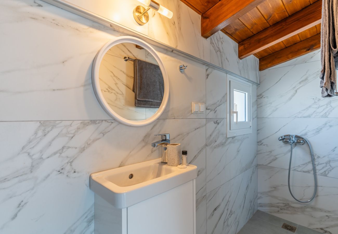 House in Panormo - Korina Seaside Suite