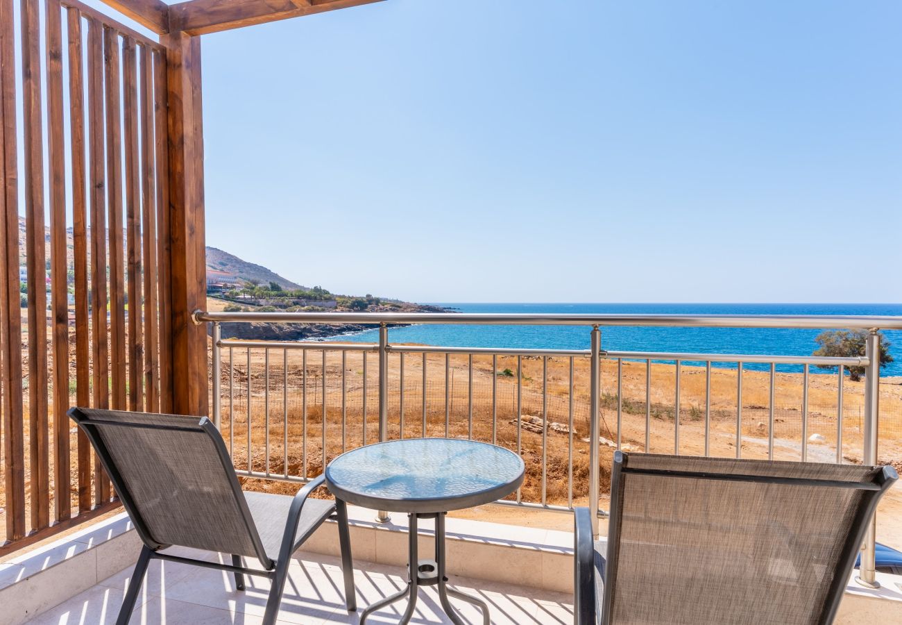 House in Panormo - Korina Seaside Suite