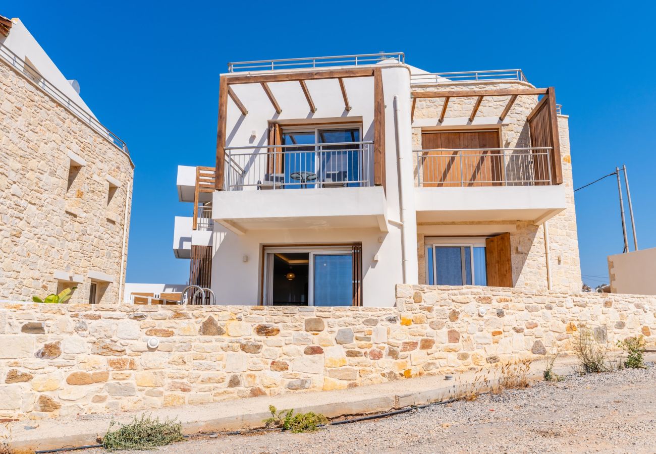 House in Panormo - Korina Seaside Suite