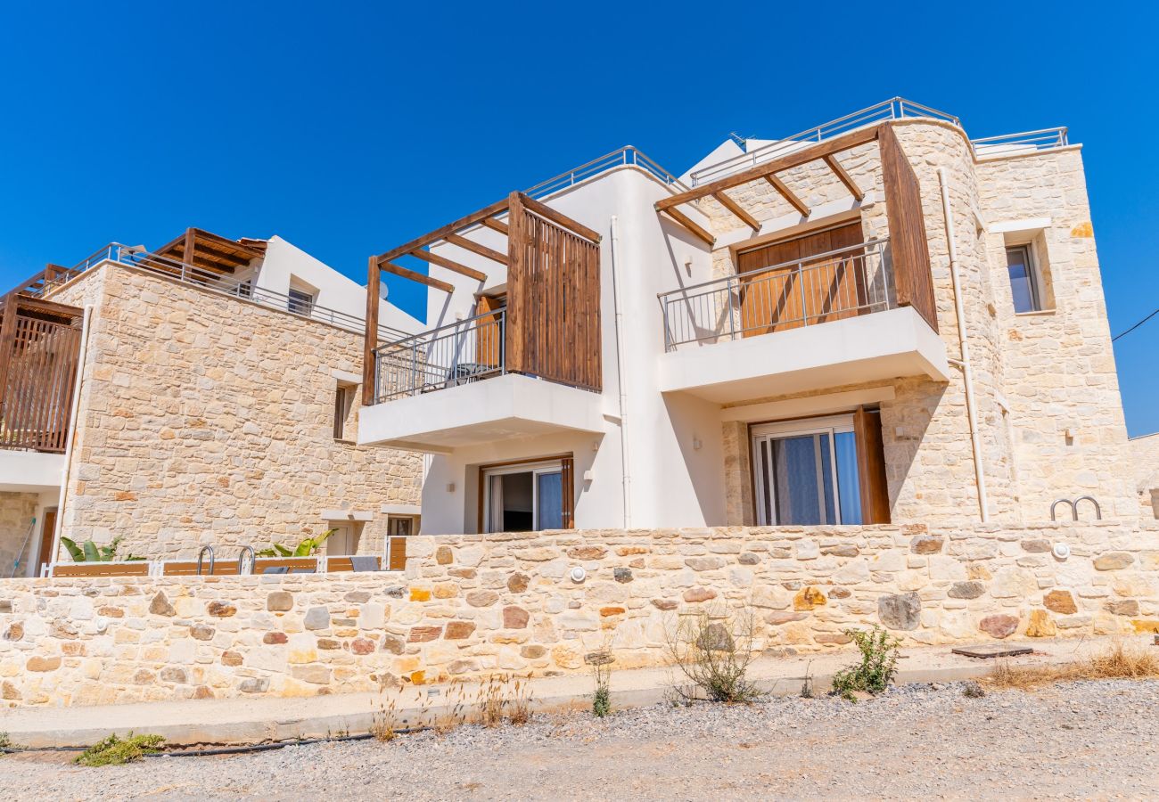 House in Panormo - Korina Seaside Suite